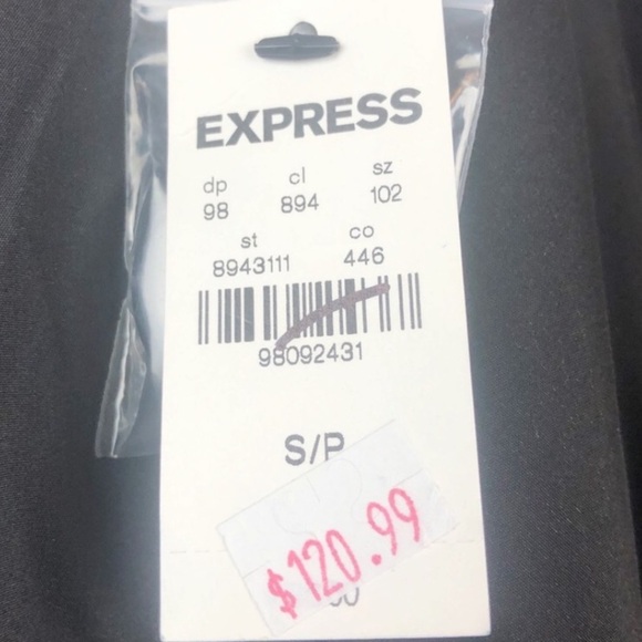 New with tag Express Women’s Red Black Houndstooth Tweed Wool Winter Peacoat - Picture 16 of 16